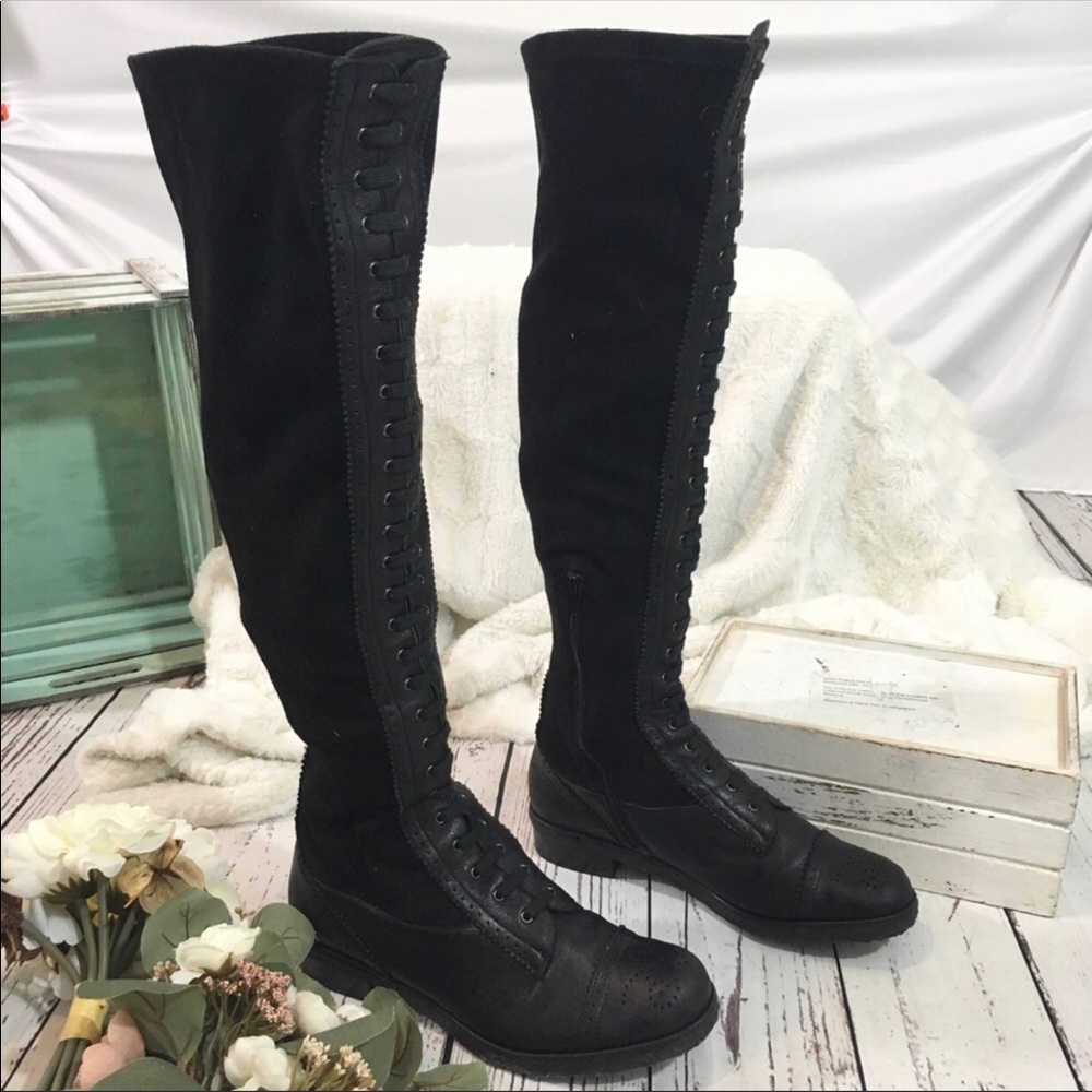 Stuart Weitzman Oxford black leather boots!